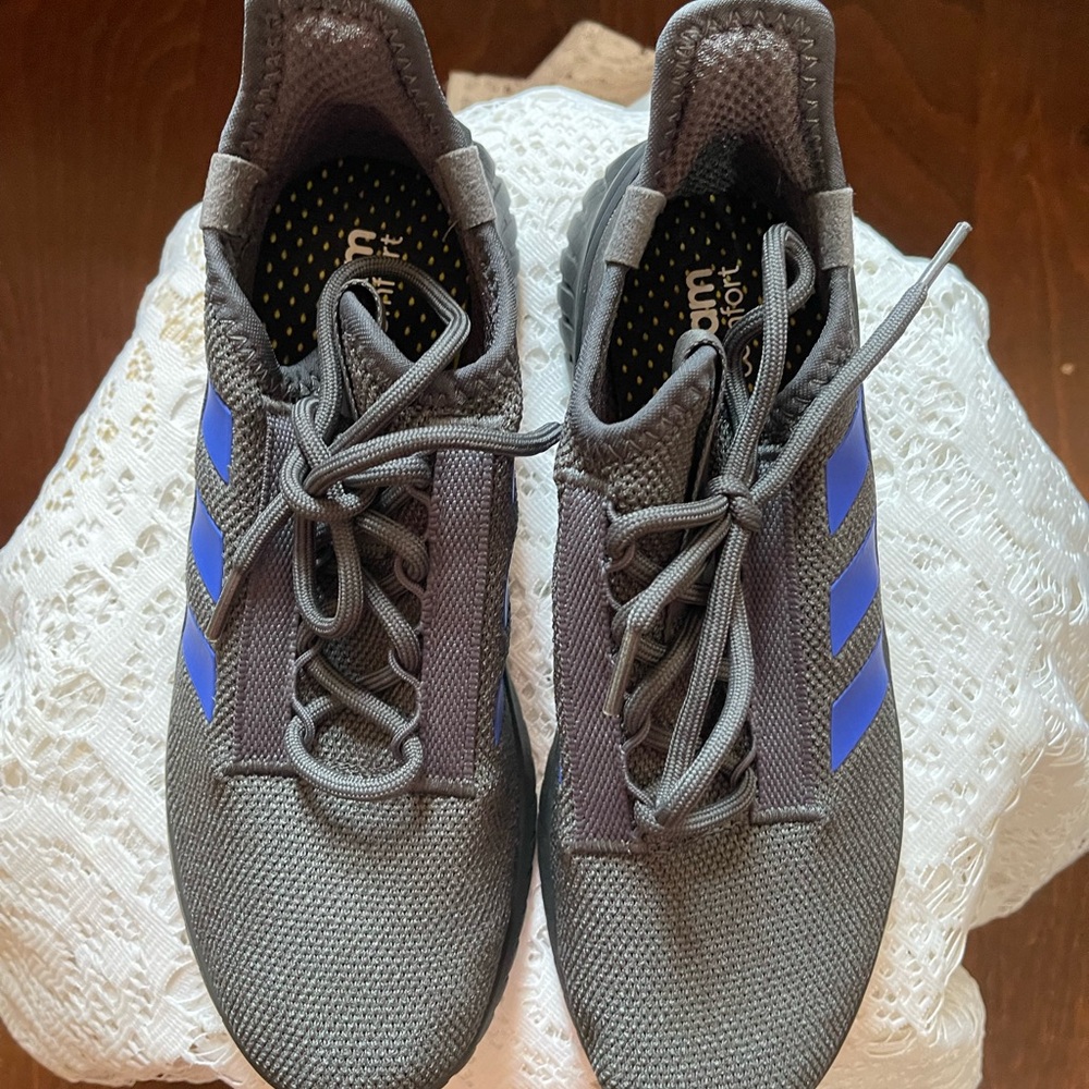 Adidas Gray and Blue Cloudform Comfort Athletic Sneakers 7 1/2 Men